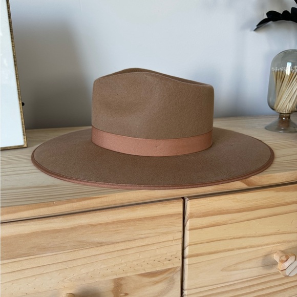 Lack of Color Teak Rancher - Picture 7 of 7